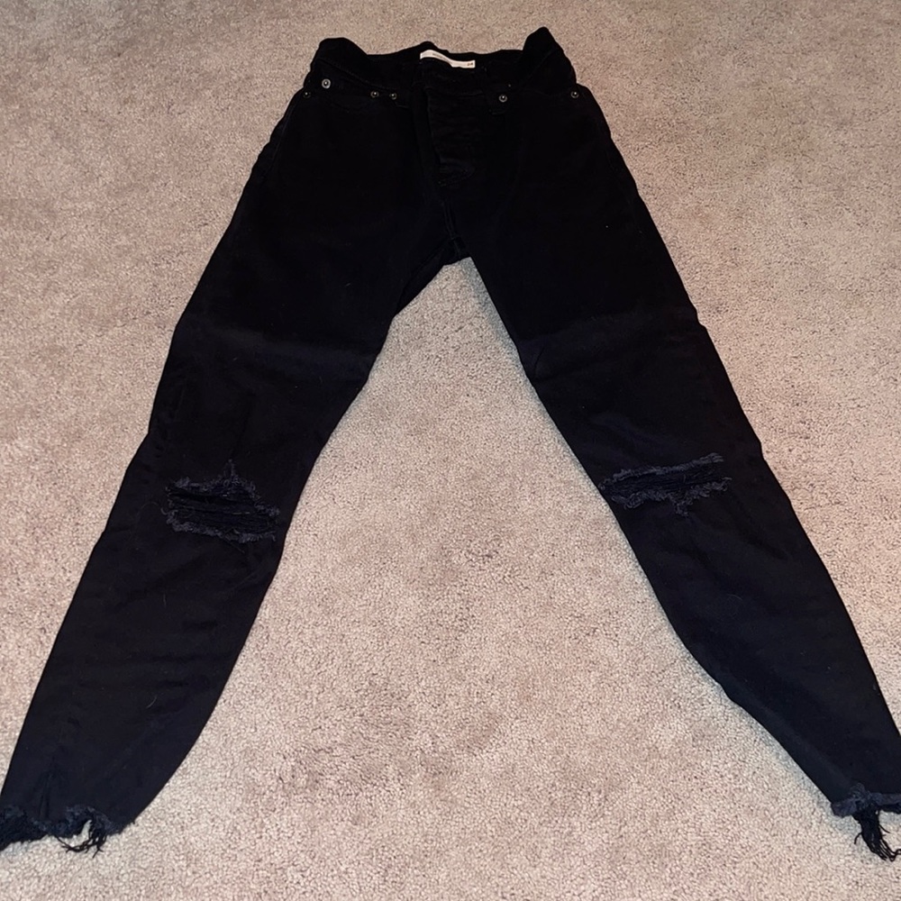 LEVIS